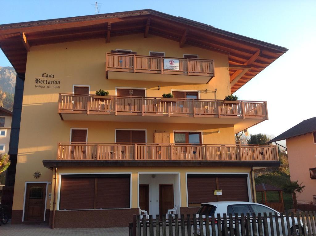 Casa Berlanda Apartment Fiera Di Primiero Luaran gambar