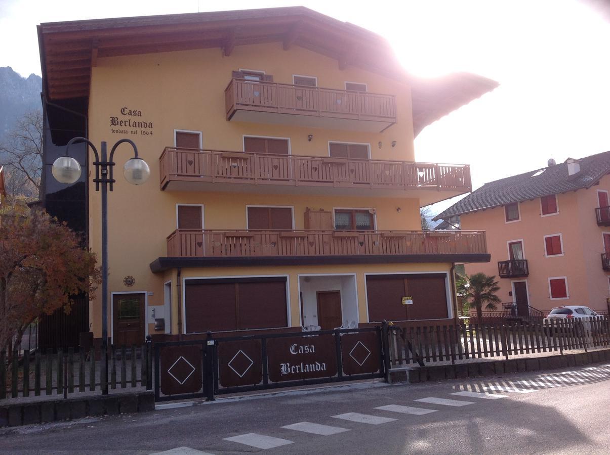 Casa Berlanda Apartment Fiera Di Primiero Luaran gambar
